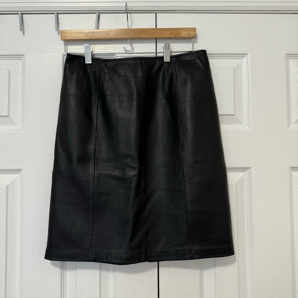 100% Leather Croft & Barrow Skirt